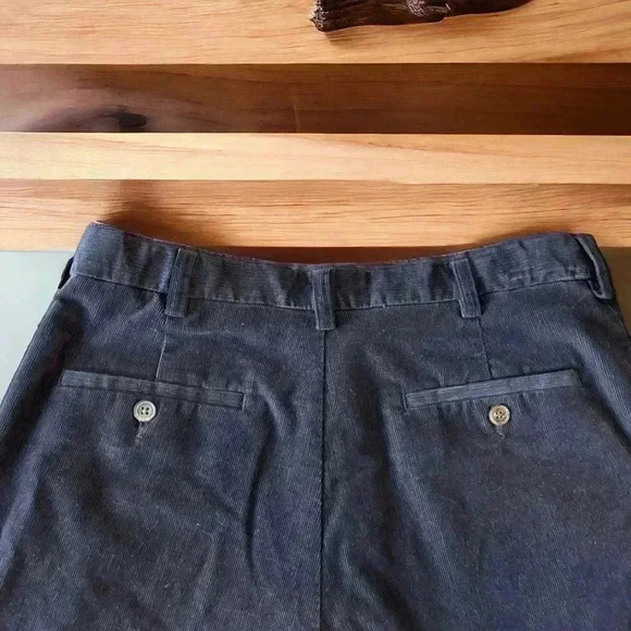 Haggar Men's Size 34/32 Navy Blue Flat-Front Corduroy Dress Pants. - Picture 3 of 4